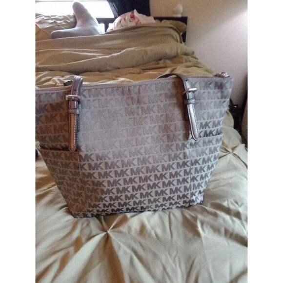 Michael Kors Tote Bag Green Sliver Metal "MK" Monogram Print - Picture 1 of 9